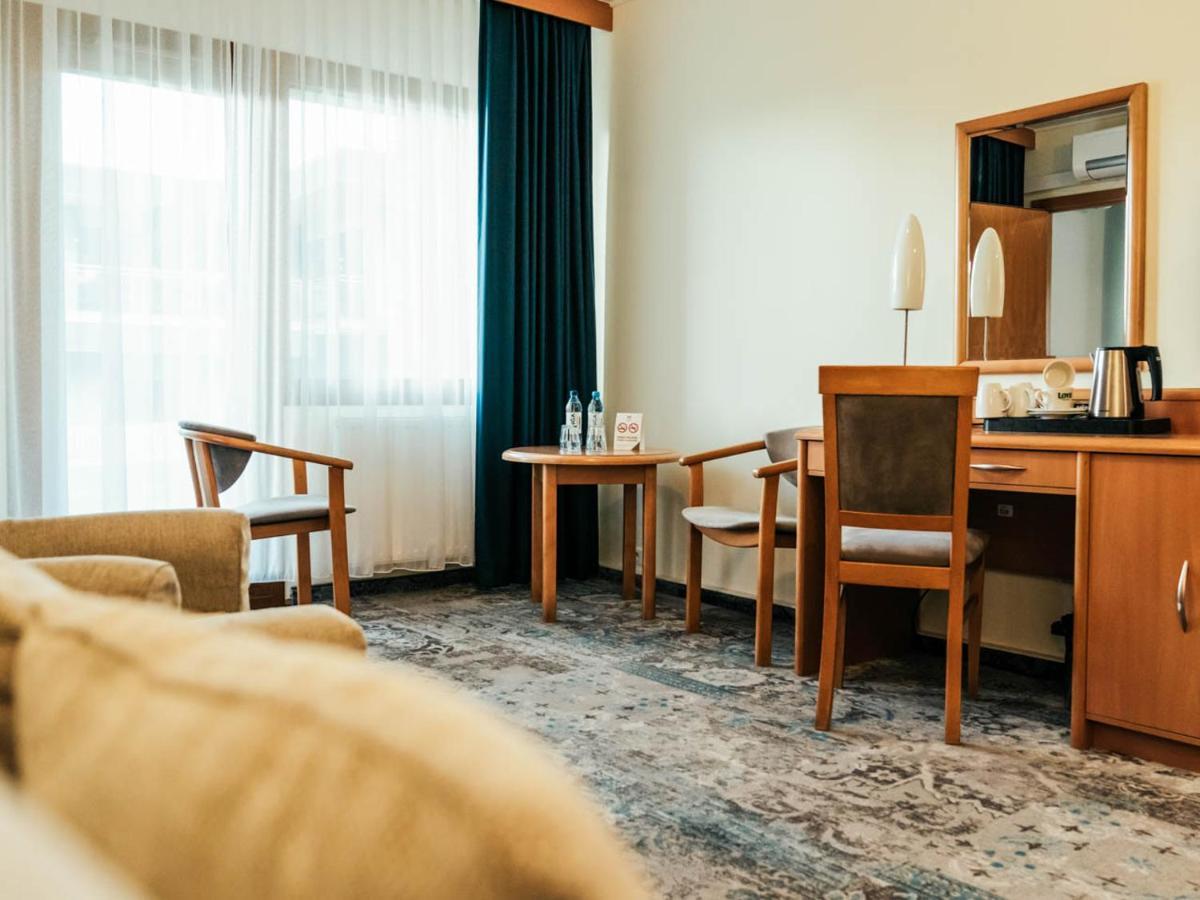 Hotel Mragowo Resort&Spa Ngoại thất bức ảnh